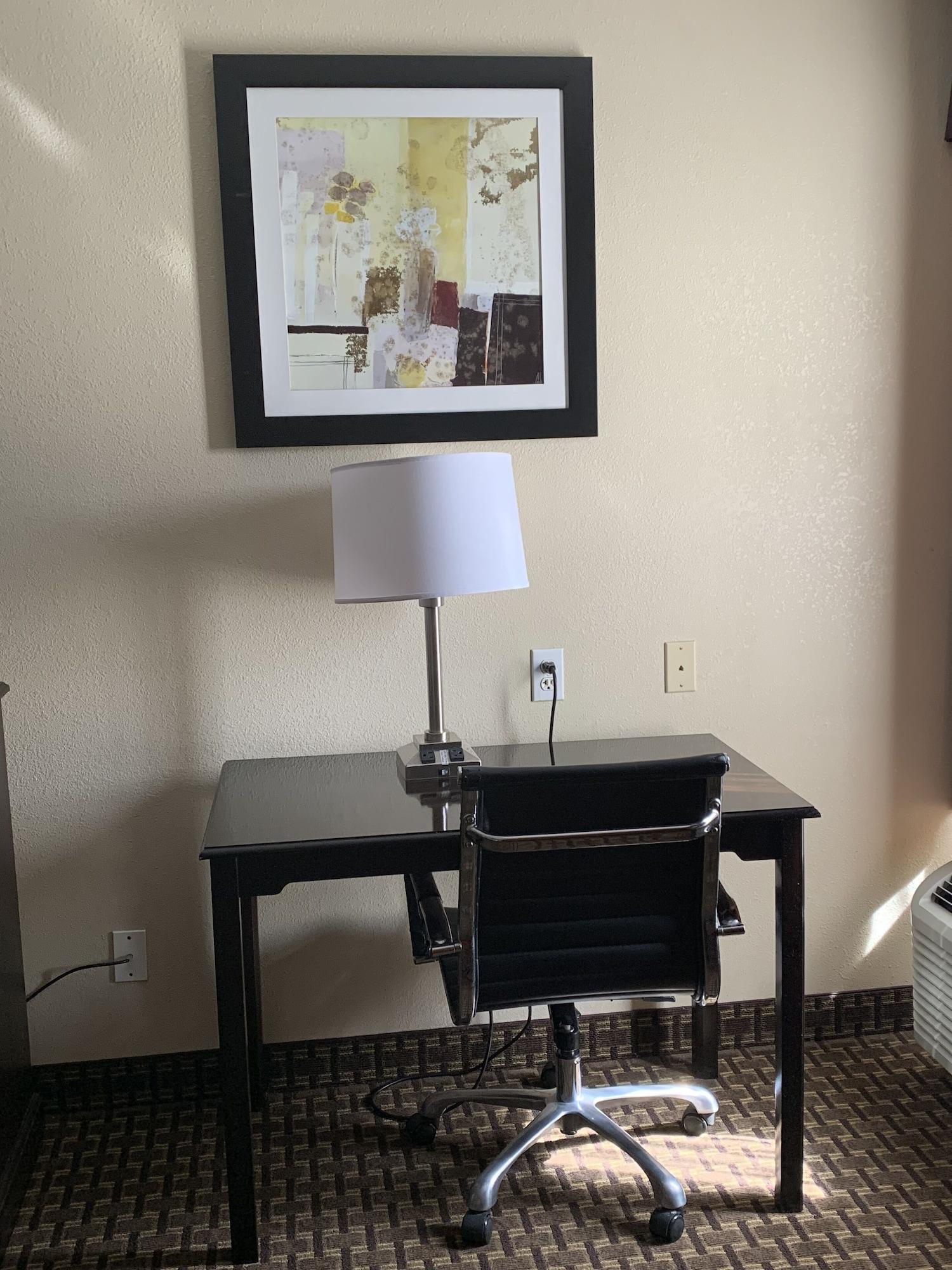 Quality Inn & Suites Quantico Stafford Extérieur photo