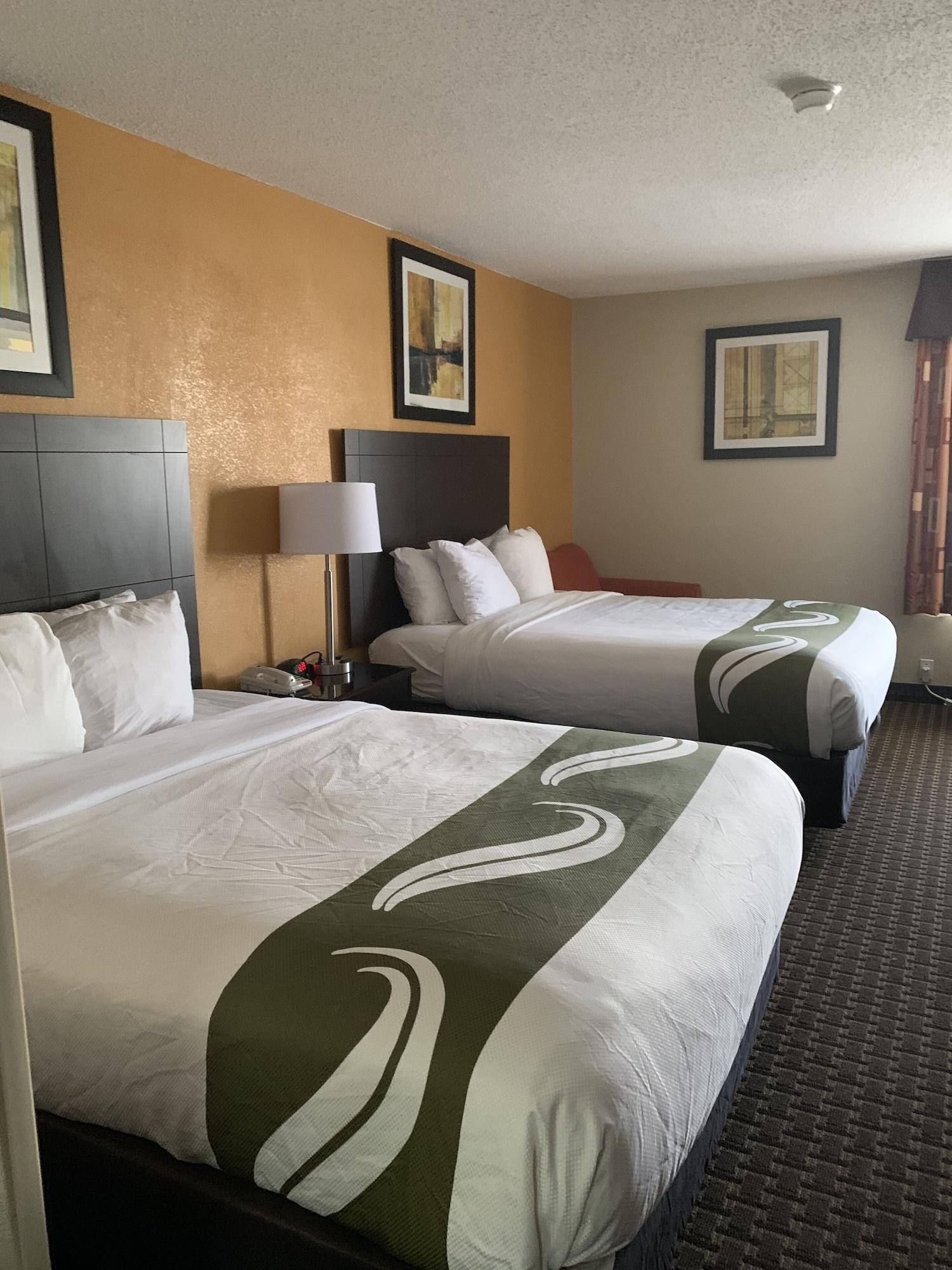 Quality Inn & Suites Quantico Stafford Extérieur photo